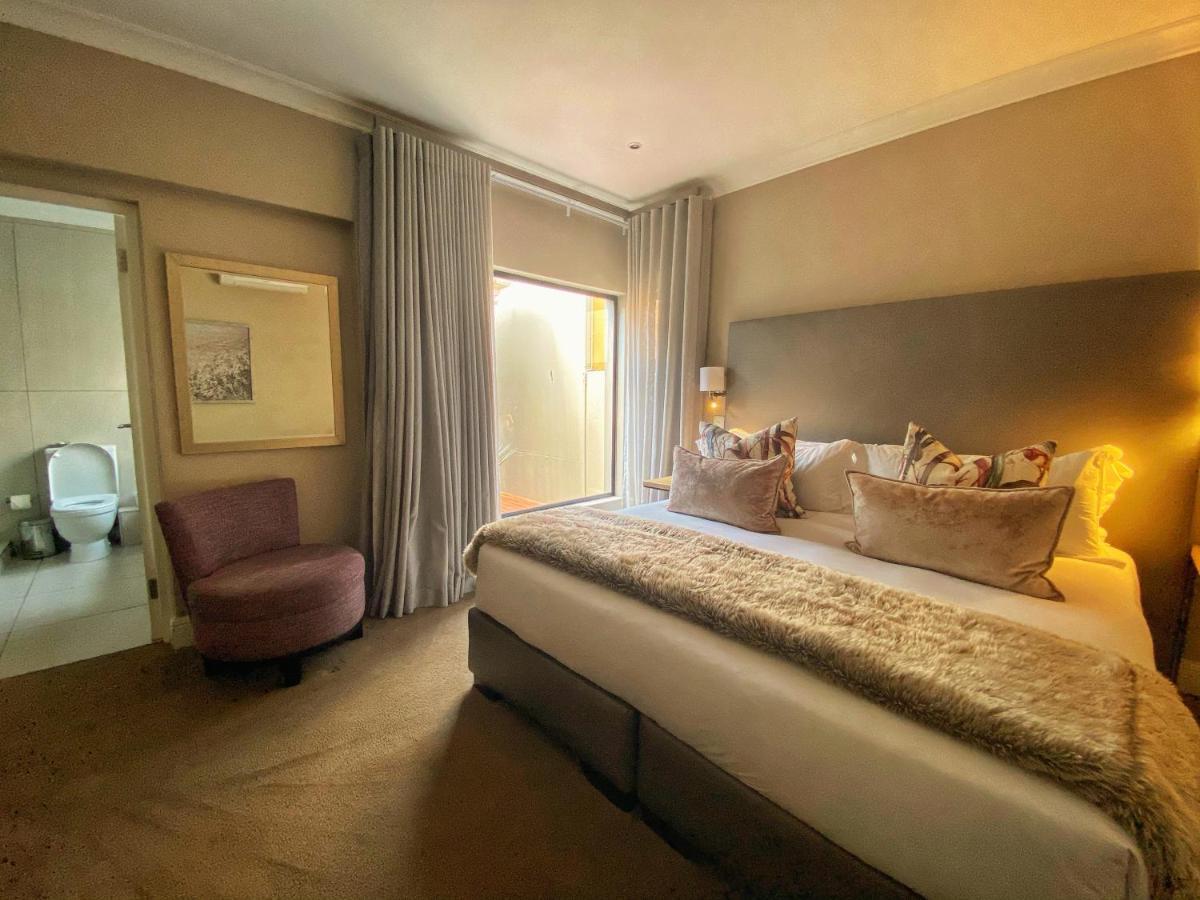 The Northcliff Boutique Hotel ヨハネスブルグ エクステリア 写真