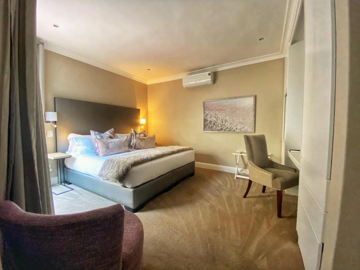 The Northcliff Boutique Hotel ヨハネスブルグ エクステリア 写真