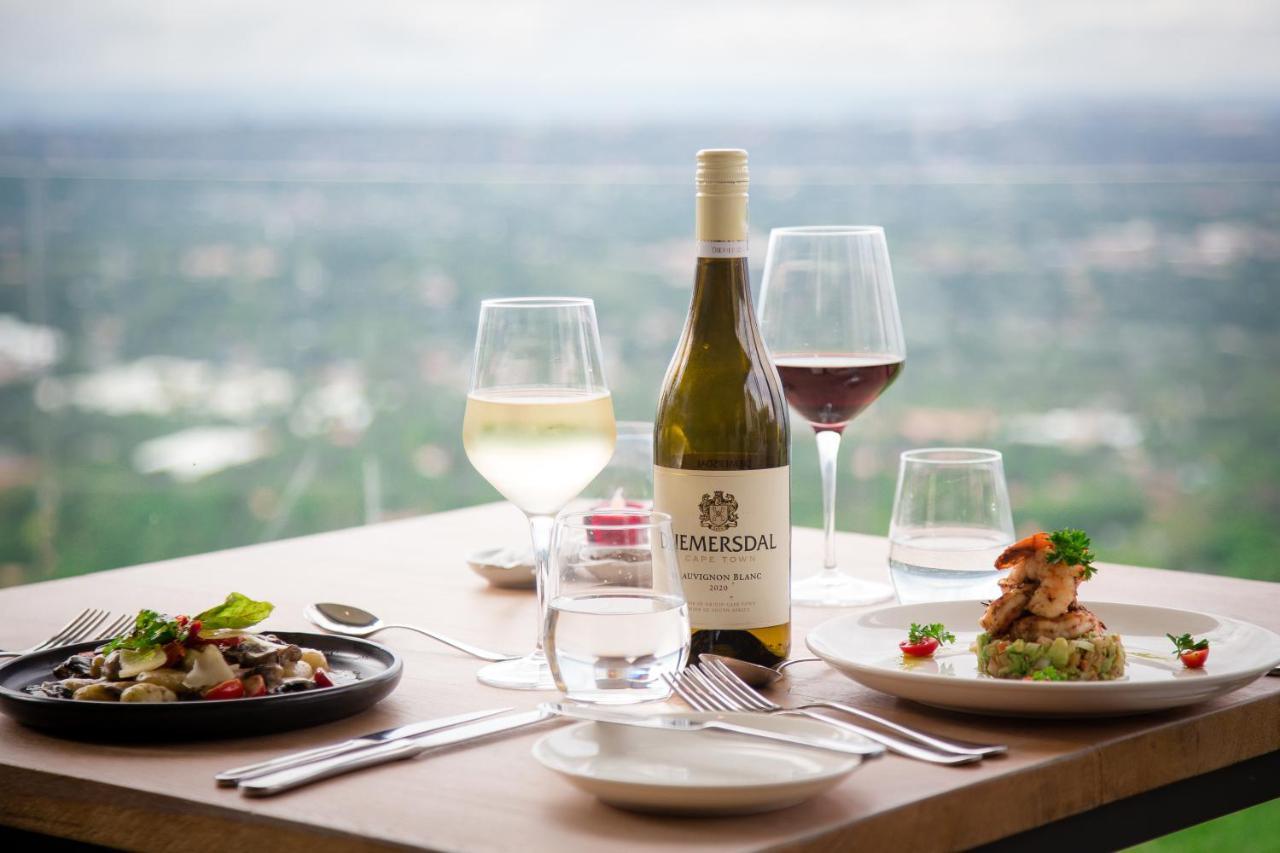 The Northcliff Boutique Hotel ヨハネスブルグ エクステリア 写真