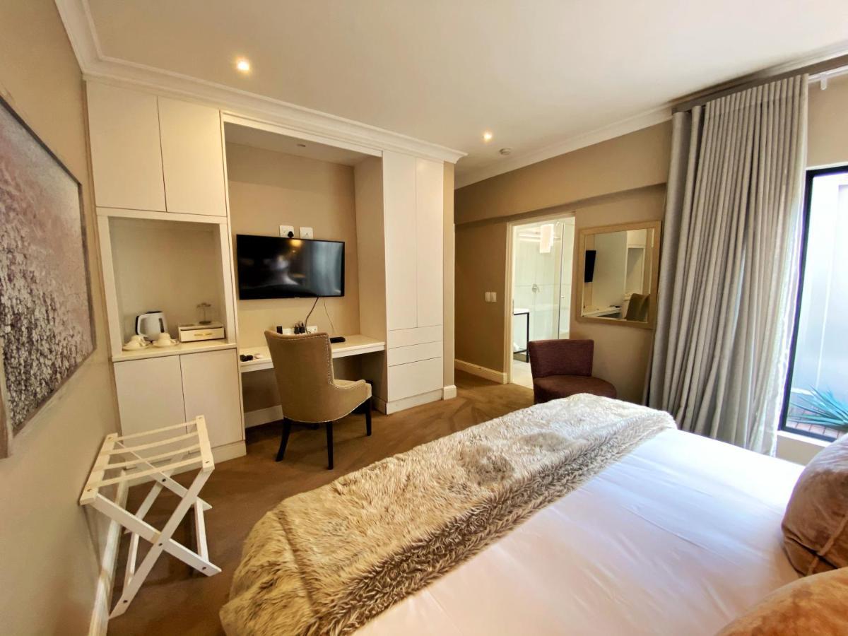 The Northcliff Boutique Hotel ヨハネスブルグ エクステリア 写真