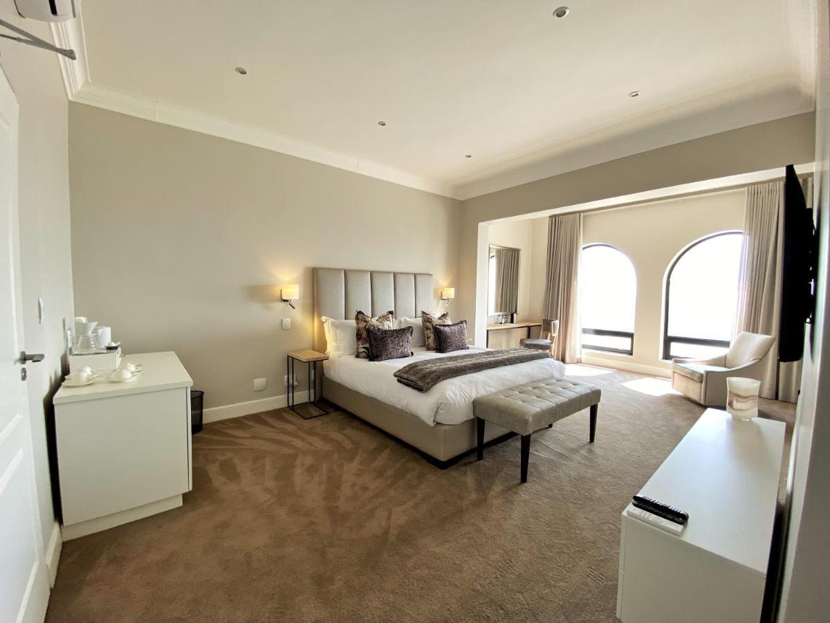 The Northcliff Boutique Hotel ヨハネスブルグ エクステリア 写真